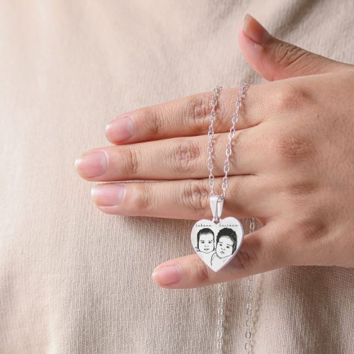 Collar corazón grabado en plata 950 para caballero