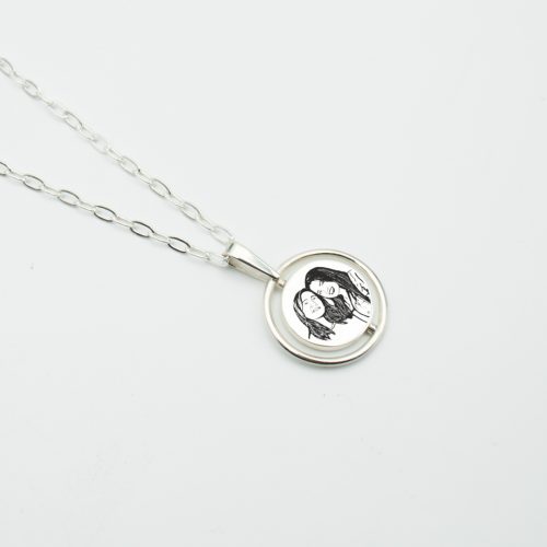 Collar giratorio grabado en plata 950 para caballero