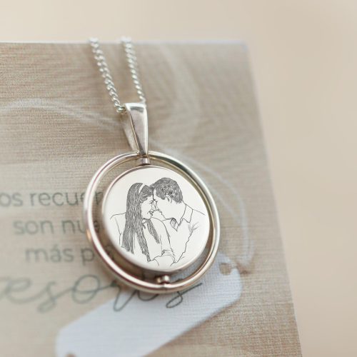 Collar giratorio grabado en plata 950 para dama