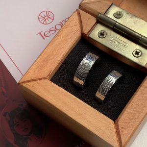 Alianzas personalizadas de plata