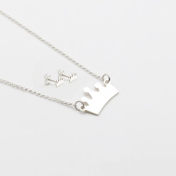 TESORA0052 Conjunto corona (arete y collar)